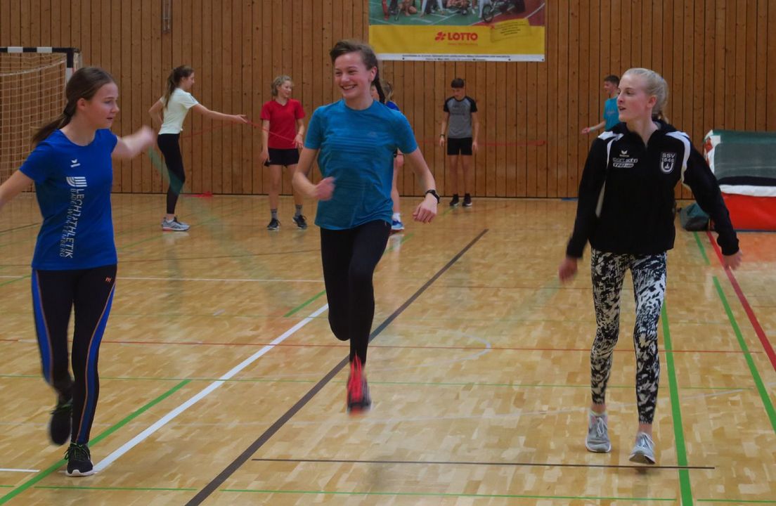 Trainer-Großaufgebot zum Talentkader-Auftakt