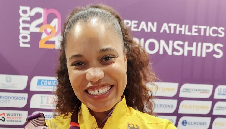 EM Rom | Yemisi Ogunleye schreibt römische Geschichte
