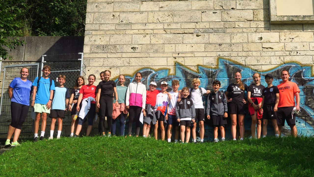 Fröhlicher Ferienauftakt in den U14-Nachwuchs-Camps