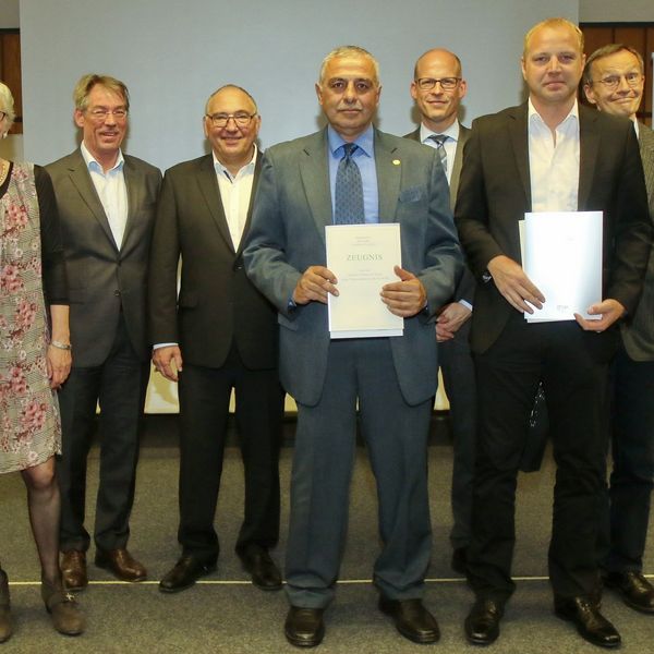 Trainer-Diplom für Volker Zahn und Khalid Alqawati