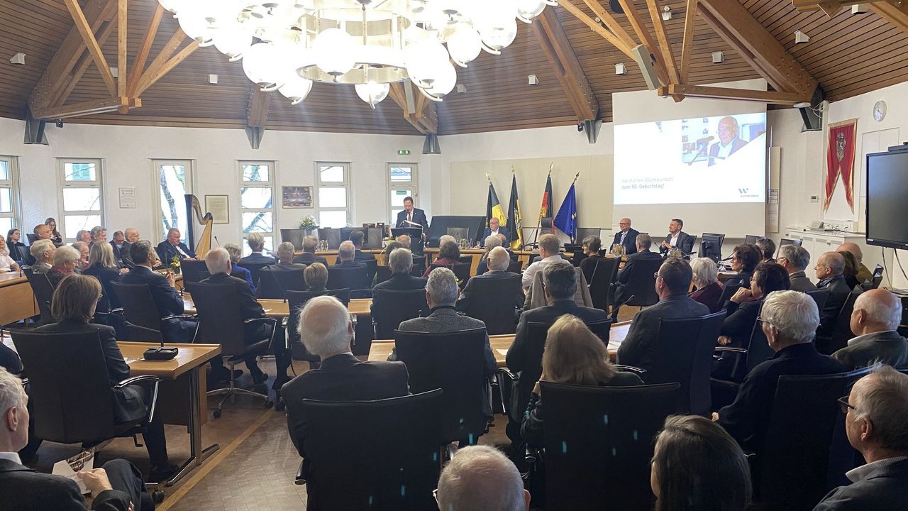 Feierlicher Empfang zum 90. Geburtstag von Karl-Heinrich Lebherz