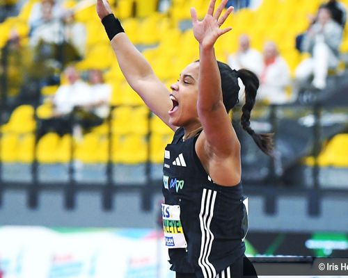 Yemisi Ogunleye (MTG Mannheim) bejubelt ihre Weltklasse-Leistung.