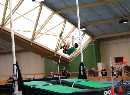 Nachwuchstalente setzen starke Akzente bei den U16‑Hallenmeisterschaften