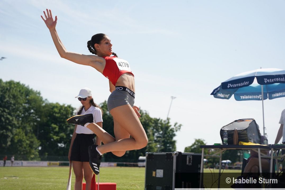 Hitzeschlacht mit Bestleistungen: BW Leichtathletik Jugend Finals begeistern in Langensteinbach