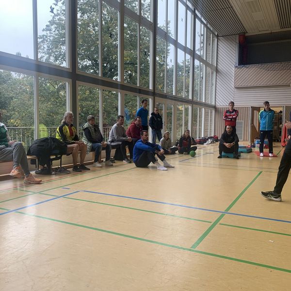 Lauftrainer:innen bilden sich in Schöneck fort