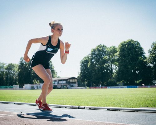 Fabienne Königstein möchte in Valencia Olympia-Norm bestätigen