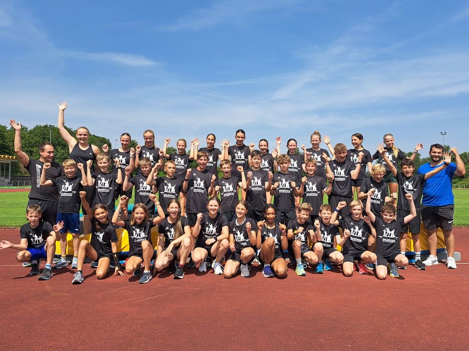 Fröhlicher Ferienauftakt in den U14-Nachwuchs-Camps