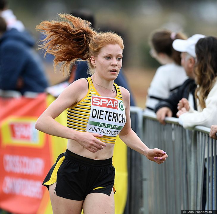 Team-Bronze für Jurenka bei Cross-EM