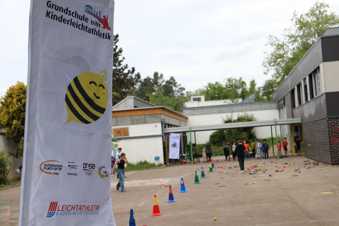 Grundschule trifft Kinderleichathletik Auftakt in Tübingen 