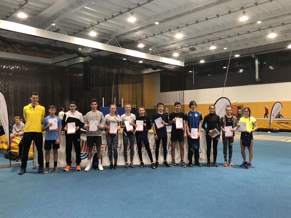 90 Teilnehmer beim Mehrfach-Sprungcup in Stuttgart