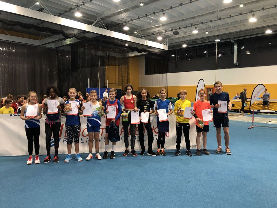 90 Teilnehmer beim Mehrfach-Sprungcup in Stuttgart