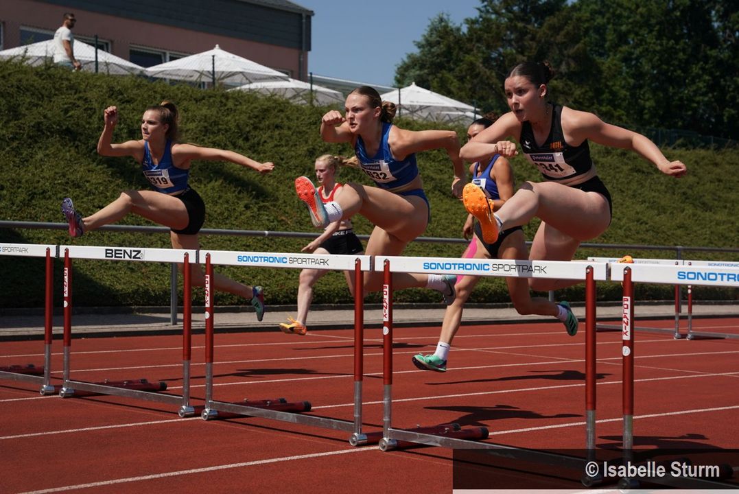 Hitzeschlacht mit Bestleistungen: BW Leichtathletik Jugend Finals begeistern in Langensteinbach