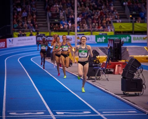 Die Europarekordhalterin über die 3.000 Meter kommt nach Karlsruhe: Laura Muir startet beim INIT INDOOR MEETING 2026