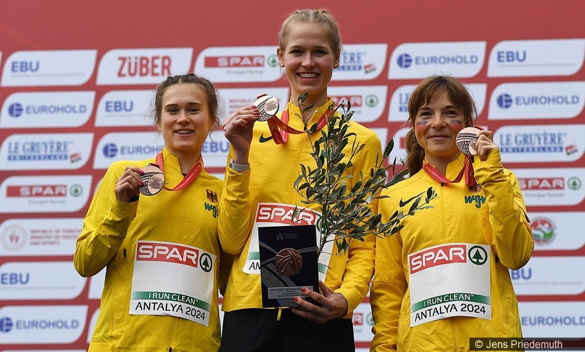 Team-Bronze für Jurenka bei Cross-EM